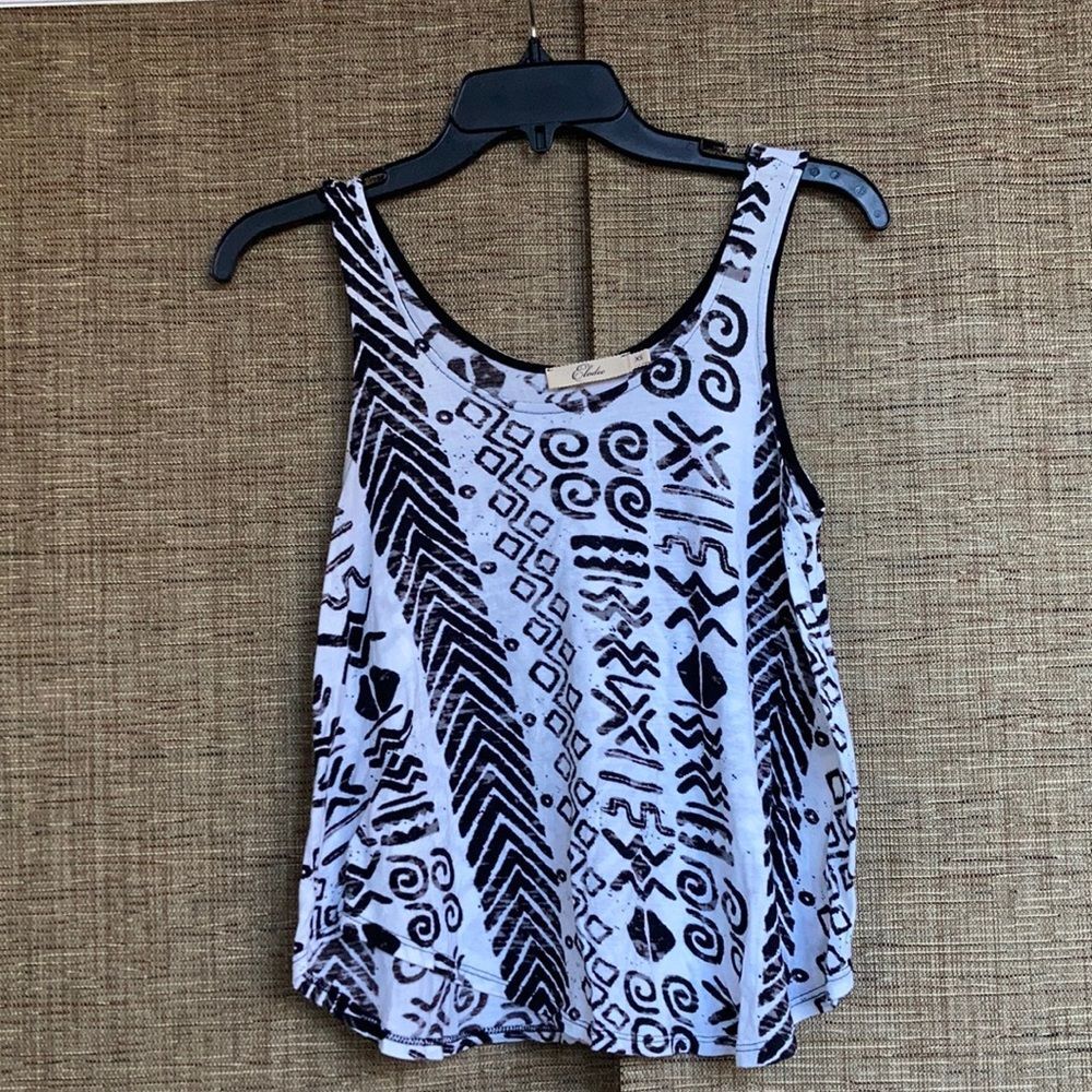Elodie geo print black and white cropped tank top